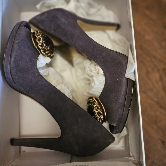 Nine West Heels - Picture 4 of 7